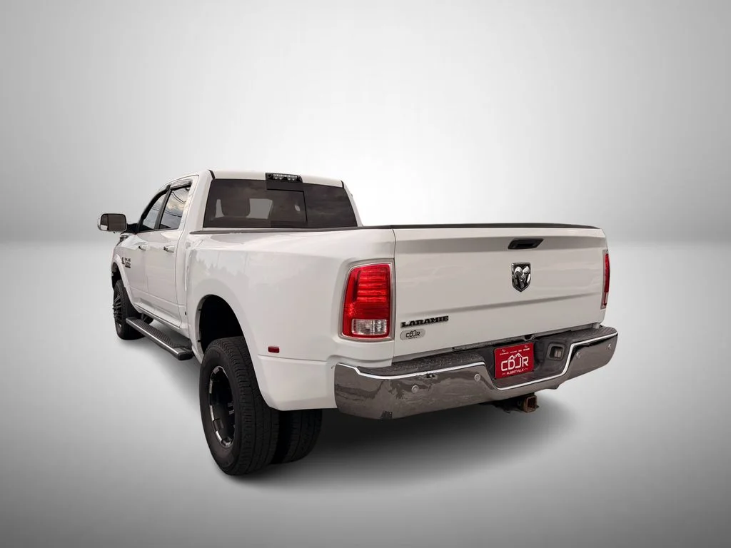 Used 2016 White Ram Laramie image 3