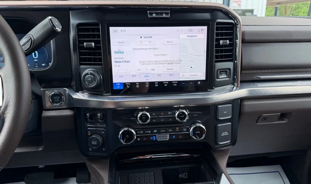 New 2026 Star White Metallic Tri-Coat Ford F-250® King Ranch® image 6