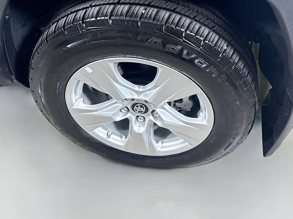 Used 2021 Magnetic Gray Metallic Toyota Hybrid LE image 9