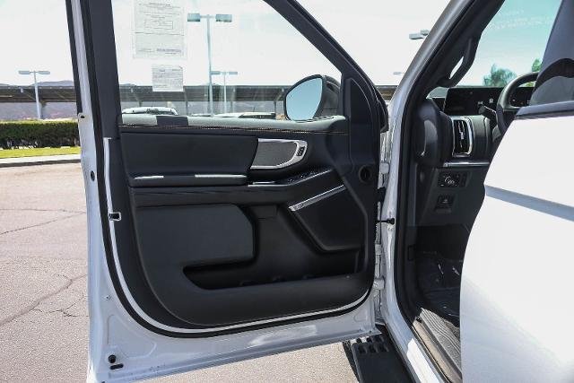 New 2026 Star White Metallic Tri-Coat Ford Tremor® image 62