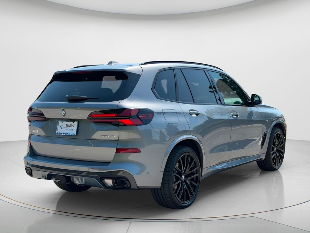 New 2026 Skyscraper Grey Metallic BMW xDrive40i image 5