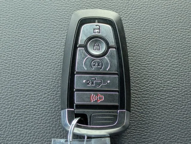 New 2026 Avalanche Ford Lariat® image 29