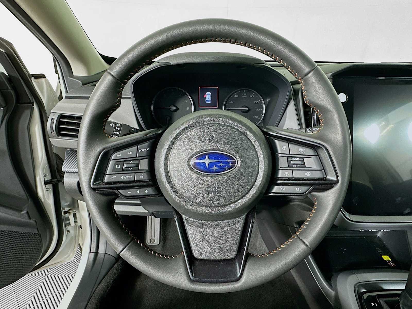 Used 2025 Crystal White Pearl Subaru Limited image 11