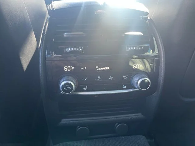 Used 2018 White BMW Base image 15