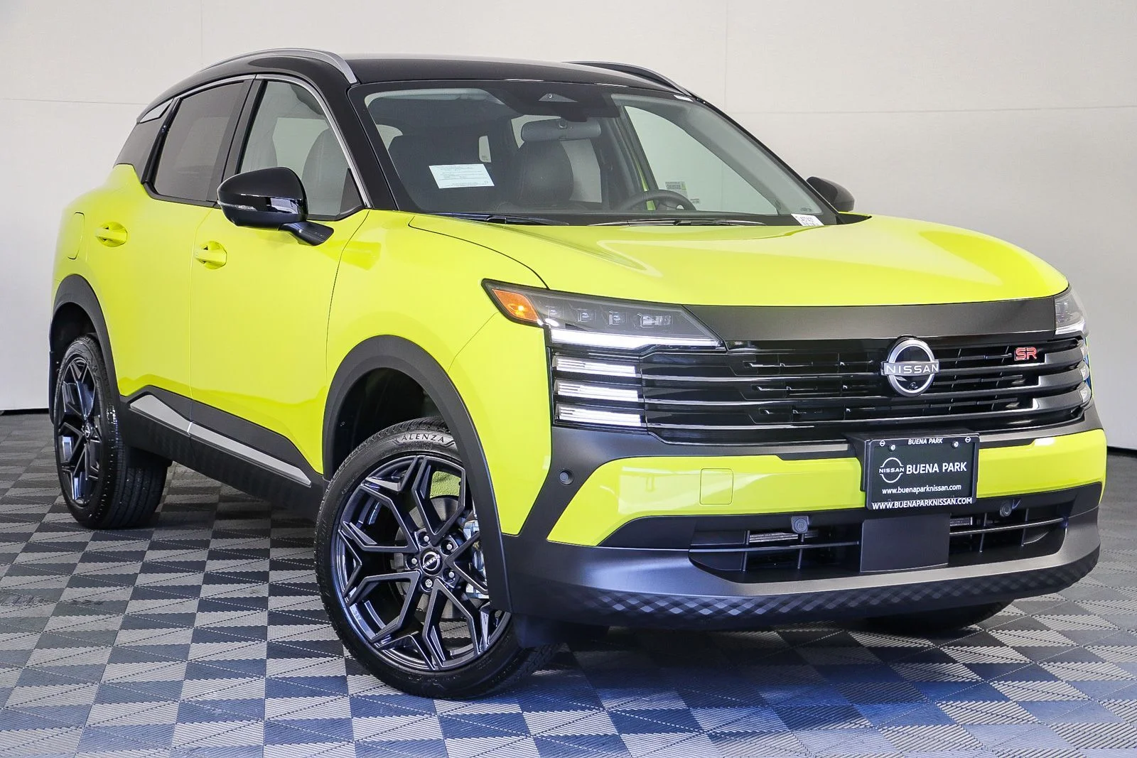2026 Nissan KICKS