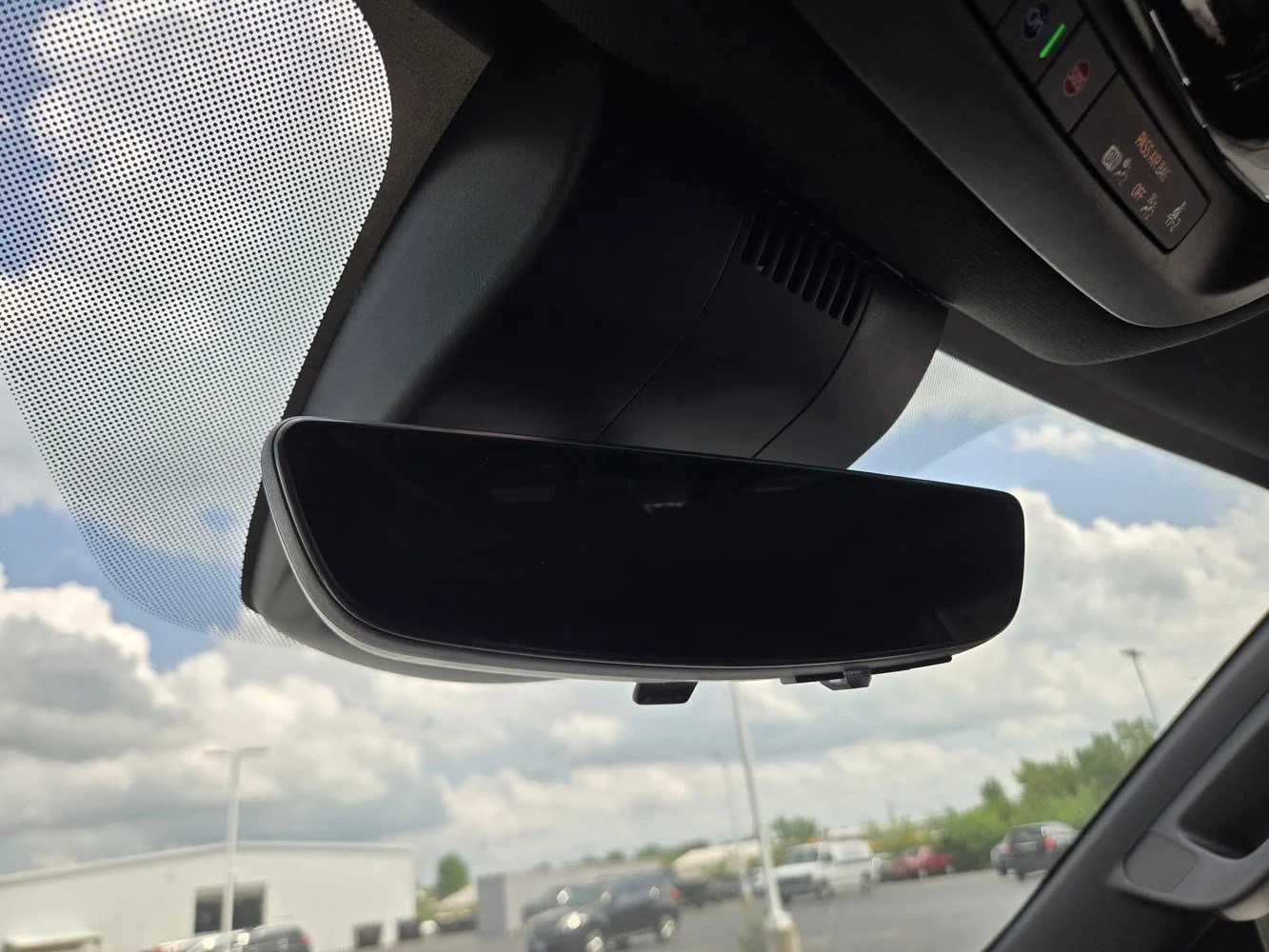 2026 GMC Yukon Denali - Photo 11