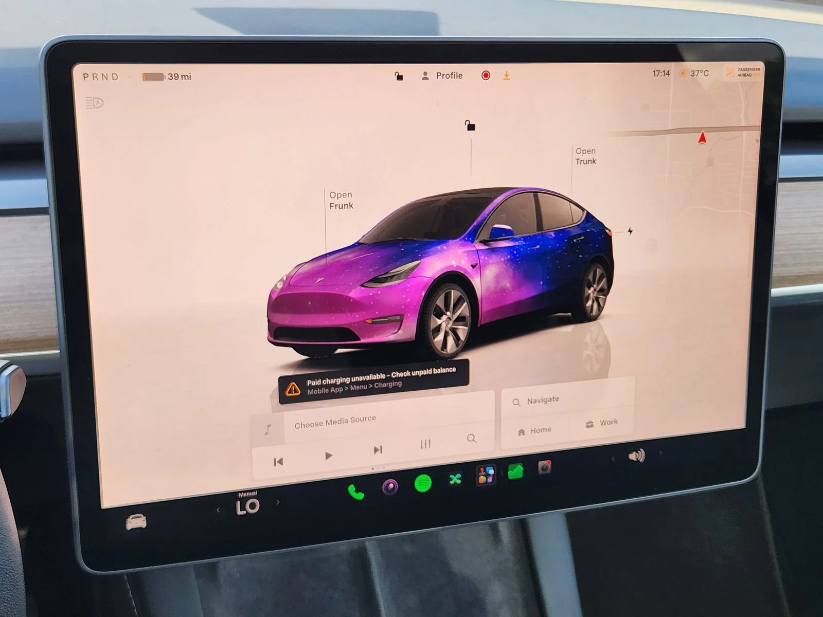 Used 2023 White Tesla Long Range image 15