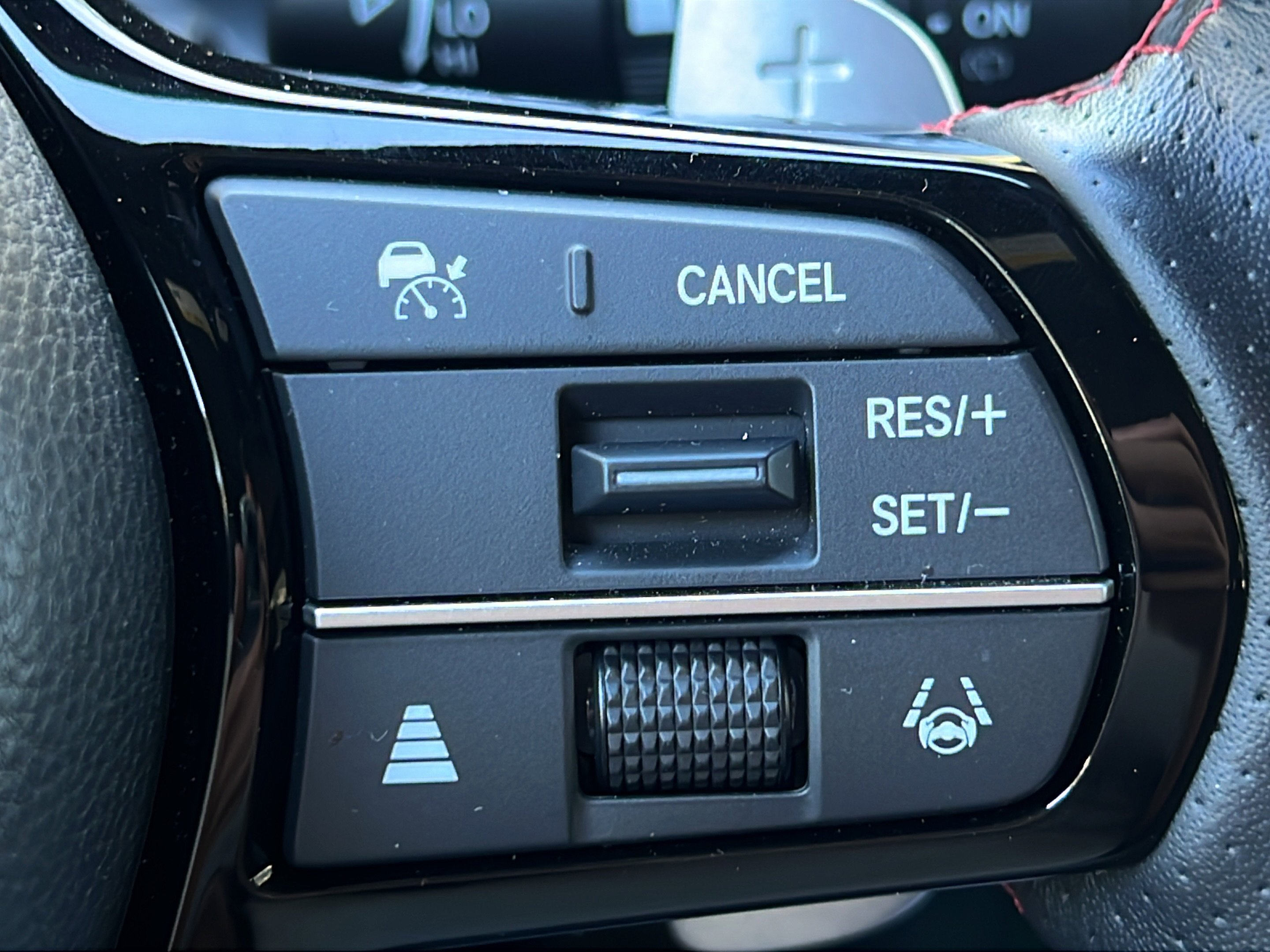 Used 2025 Urban Gray Pearl Acura w/A-Spec Package image 21