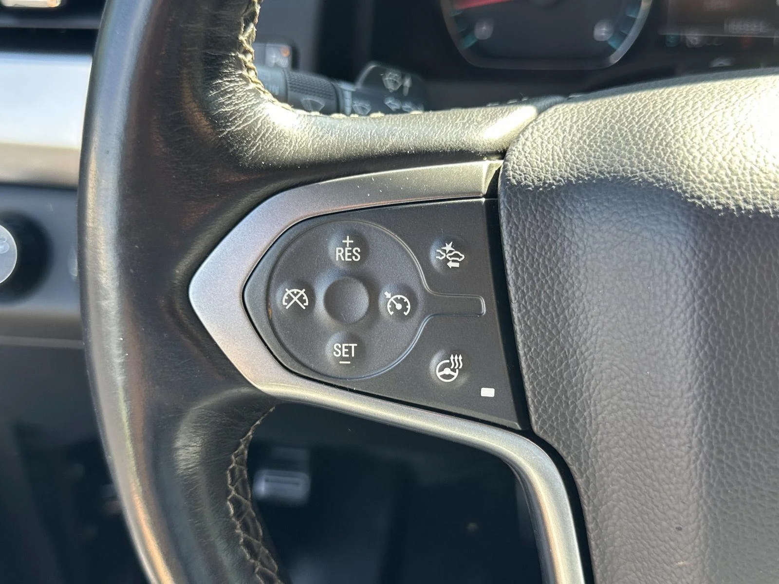 Used 2017 Black Chevrolet Premier image 28