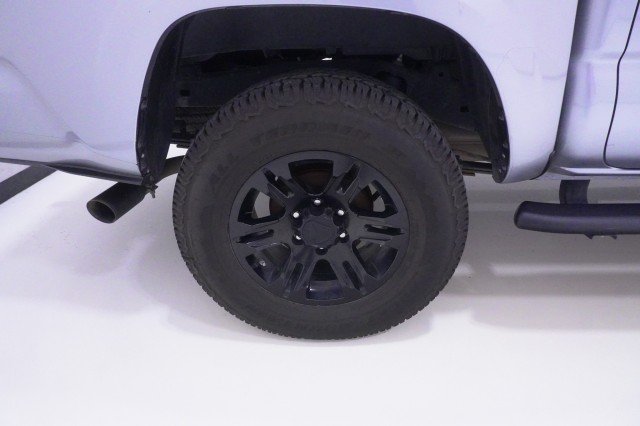 Used 2022  Toyota SR image 6