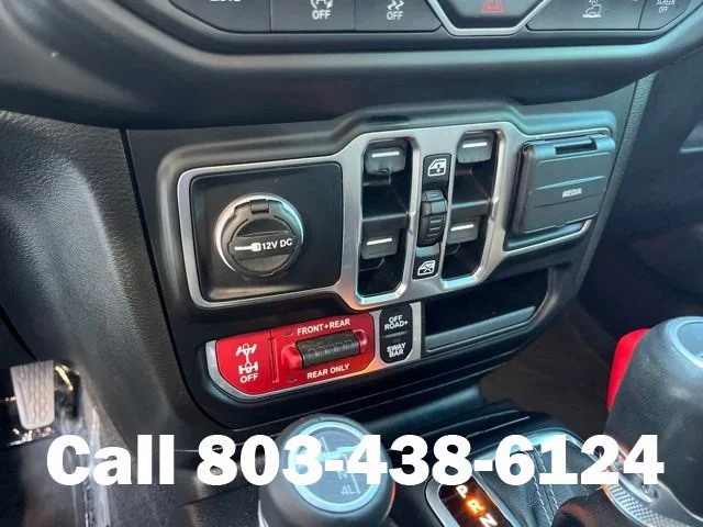 Used 2023 White Jeep Rubicon image 28