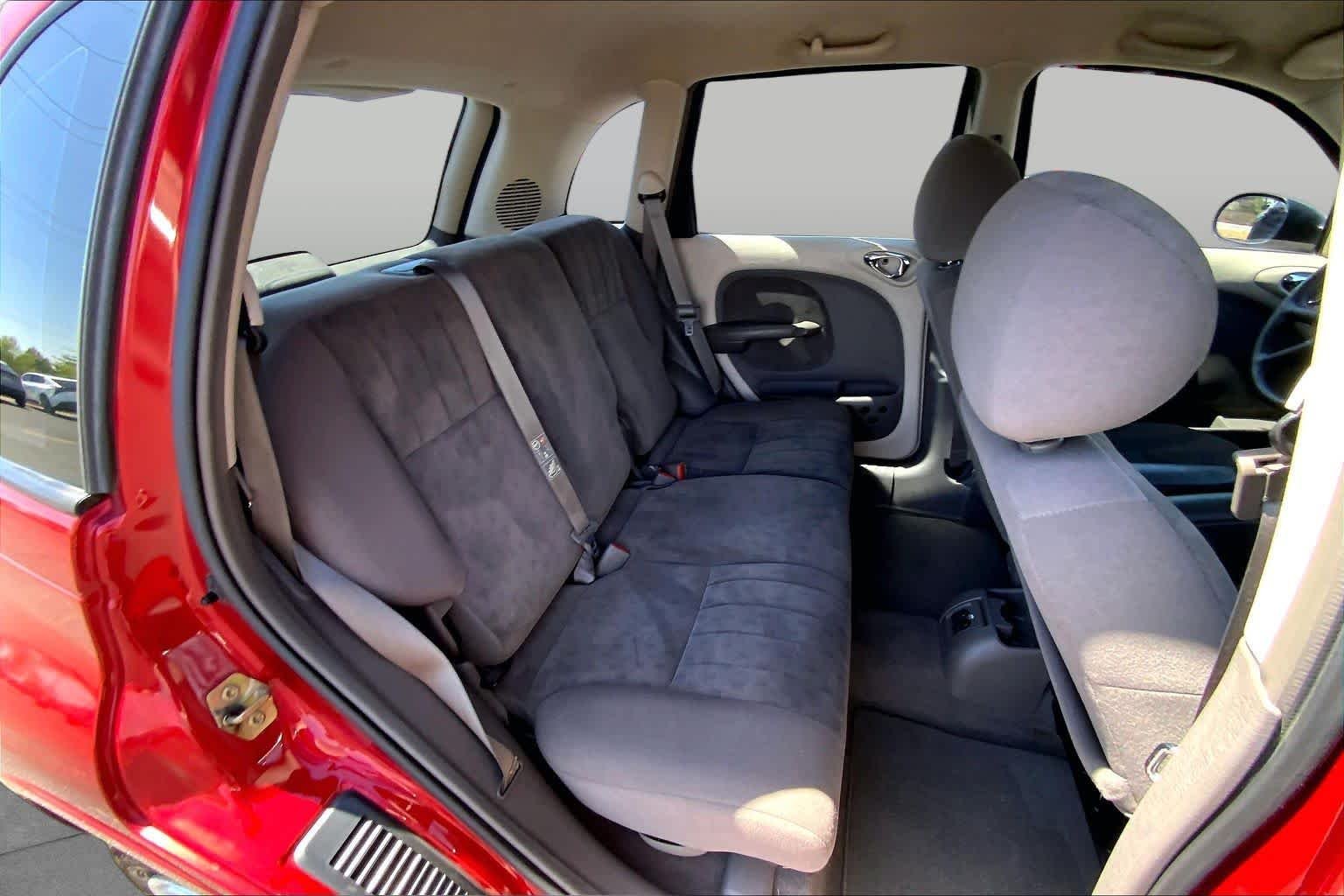 Used 2002 Inferno Red Tinted Pearl Chrysler  image 19