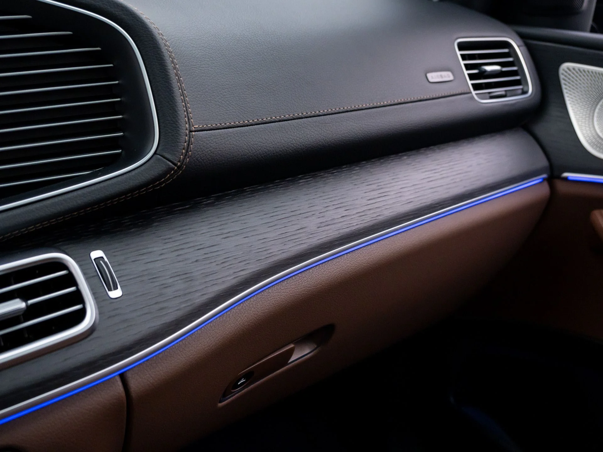 New 2026 Black Mercedes-Benz GLE 450 Coupe image 34