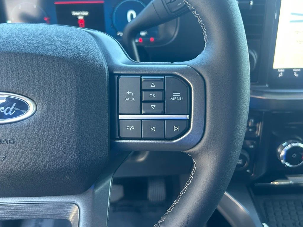 2025 Ford F-350 Super Duty Lariat - Photo 40