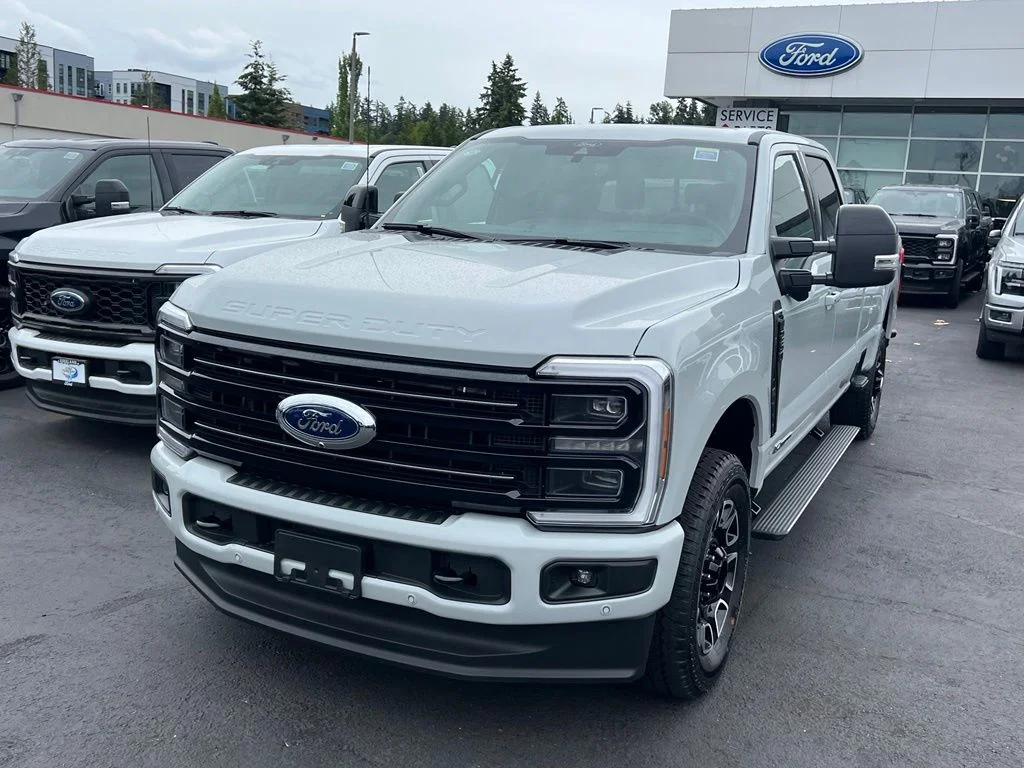 New 2026 Avalanche Ford F-250® Platinum® image 4