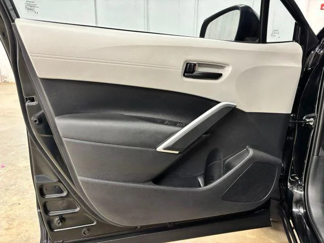 Used 2025 JET BLACK Toyota  image 18