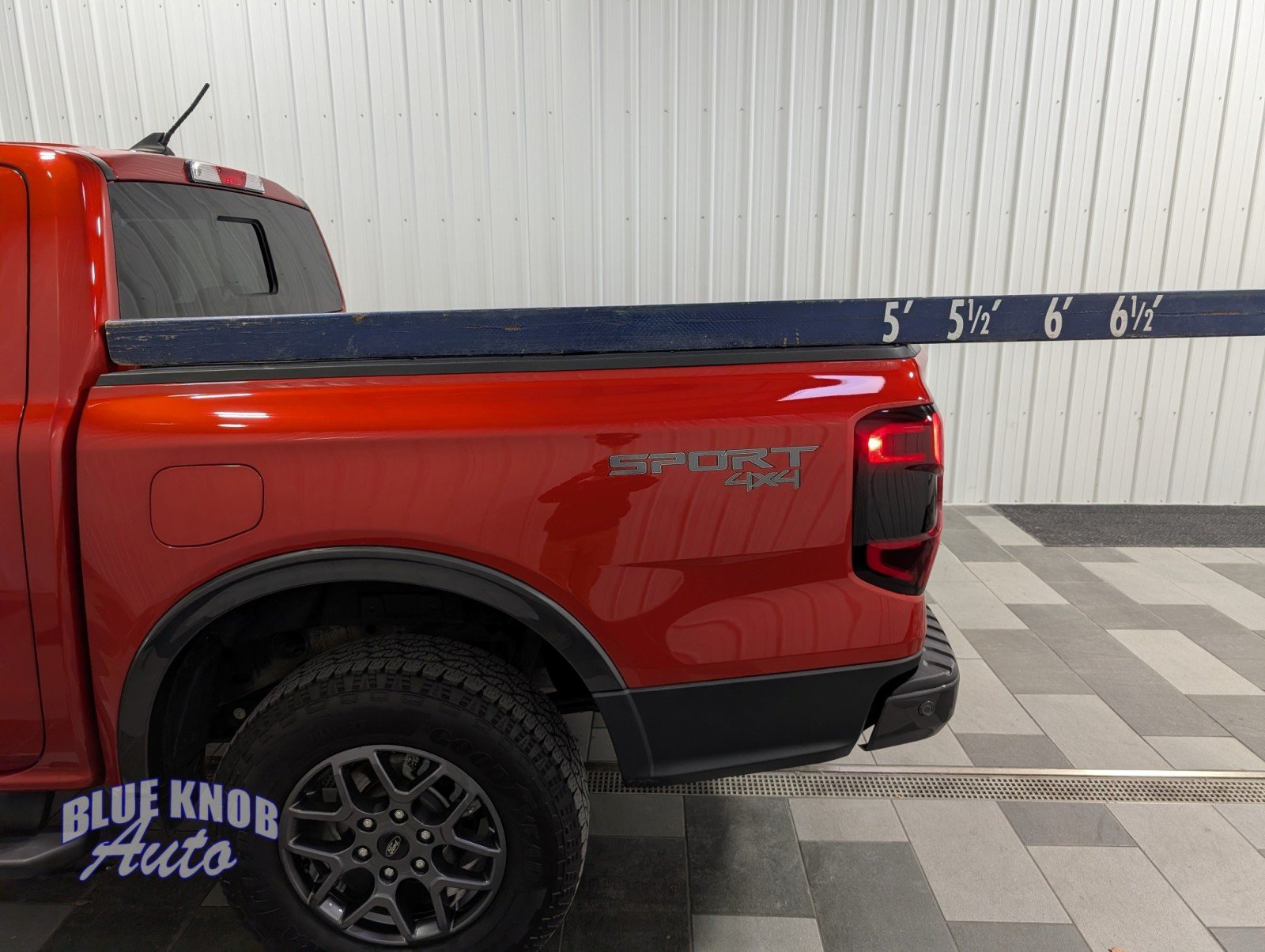 2024 Ford Ranger XLT photo 2