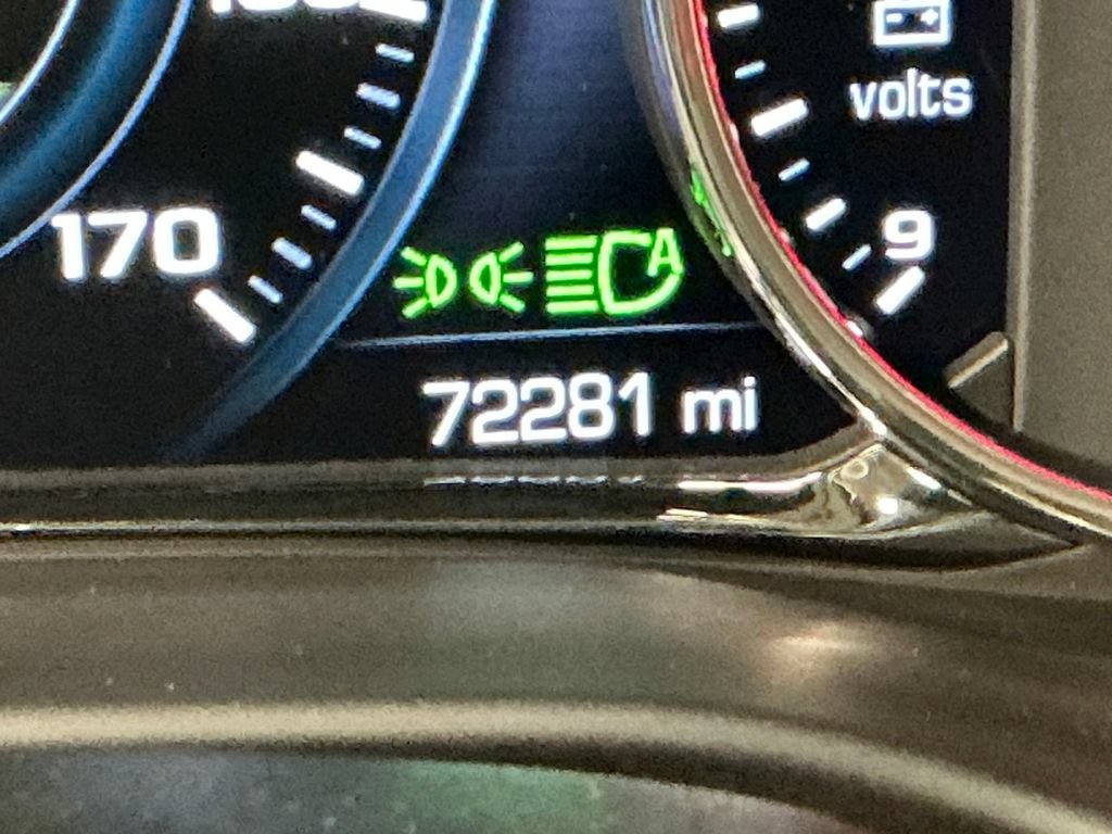 Used 2019 DARK SKY METALLIC GMC Denali image 22