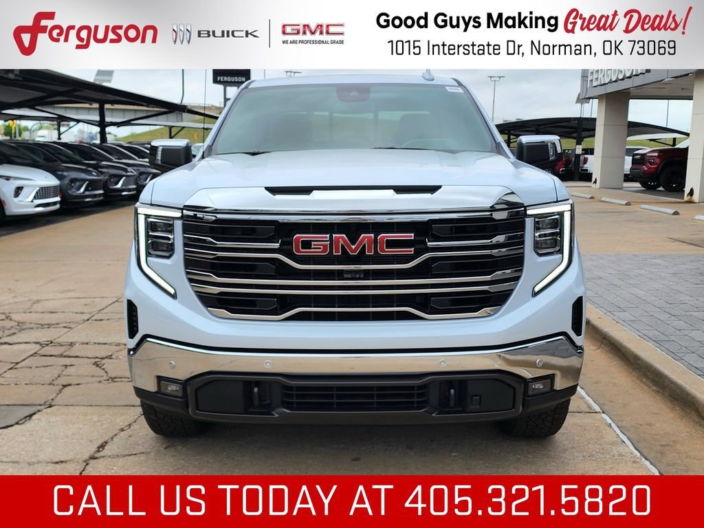 2026 GMC Sierra 1500 SLT - Photo 9
