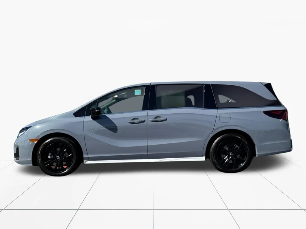 New 2027 Sonic Gray Pearl Honda Sport-L image 7