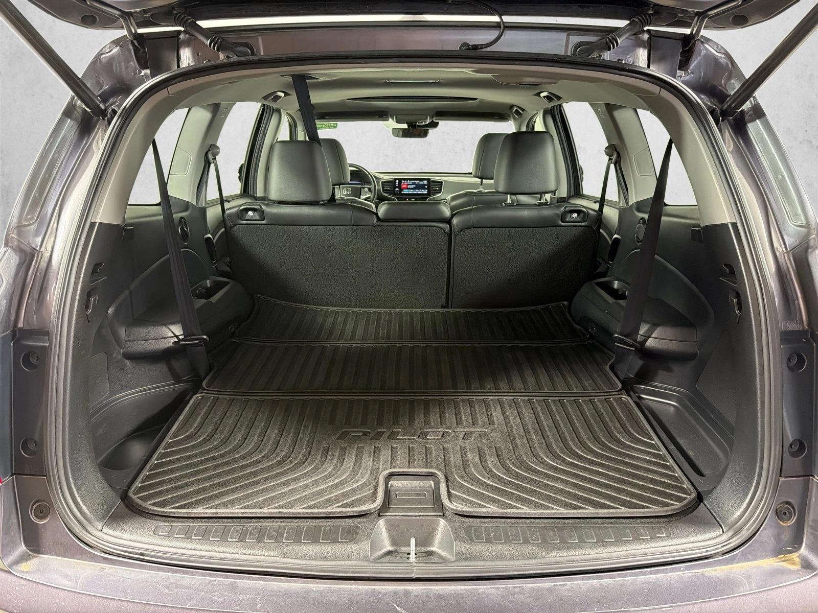 Used 2021  Honda EX-L image 19