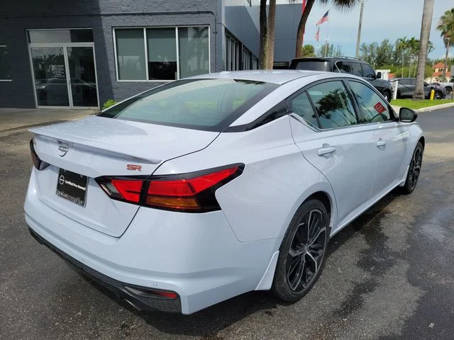 Certified Used 2024 Gray Nissan 2.5 SR image 4