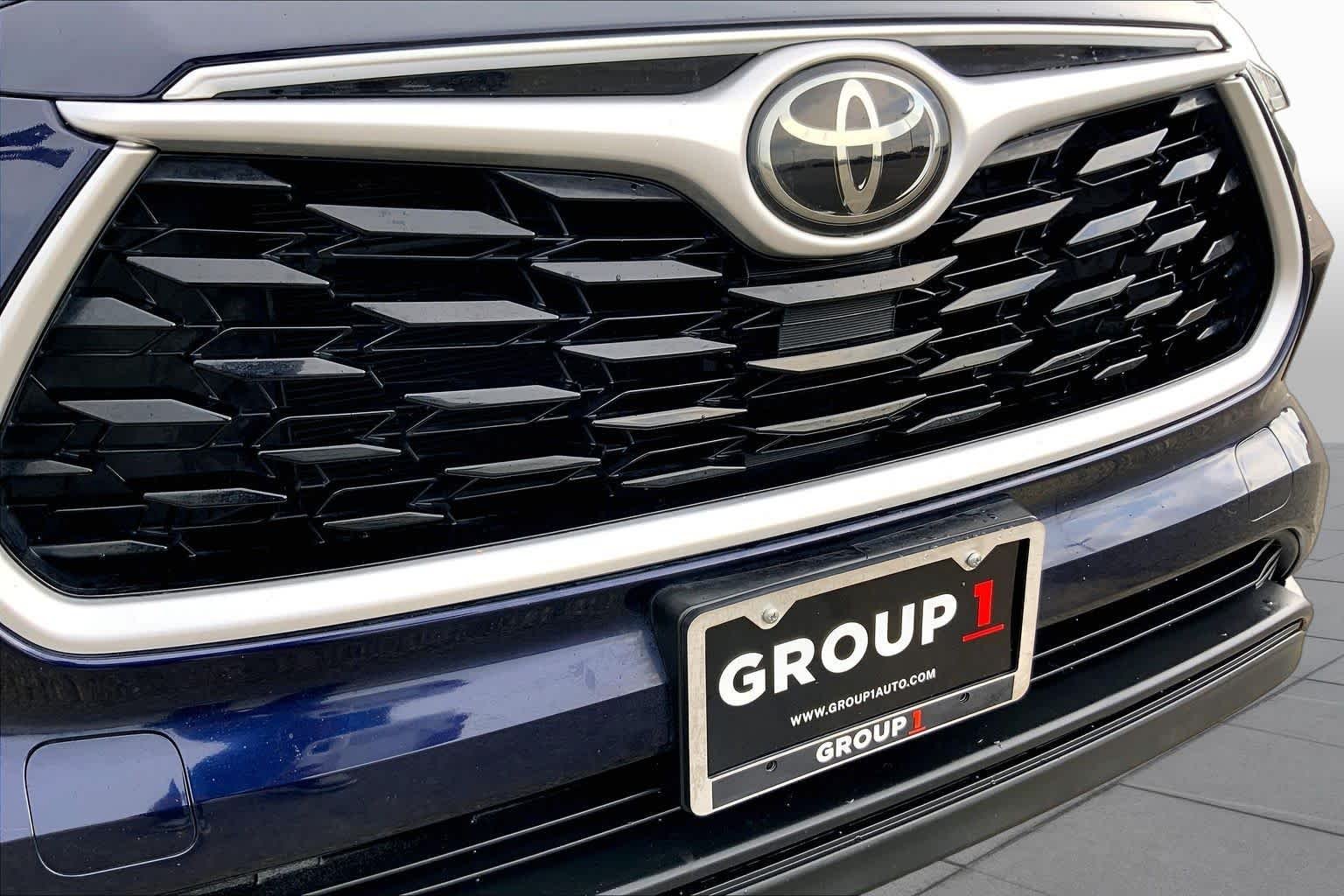 Used 2020 Blueprint Toyota XLE image 29