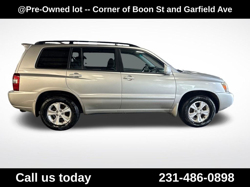 Used 2006  Toyota V6 image 6
