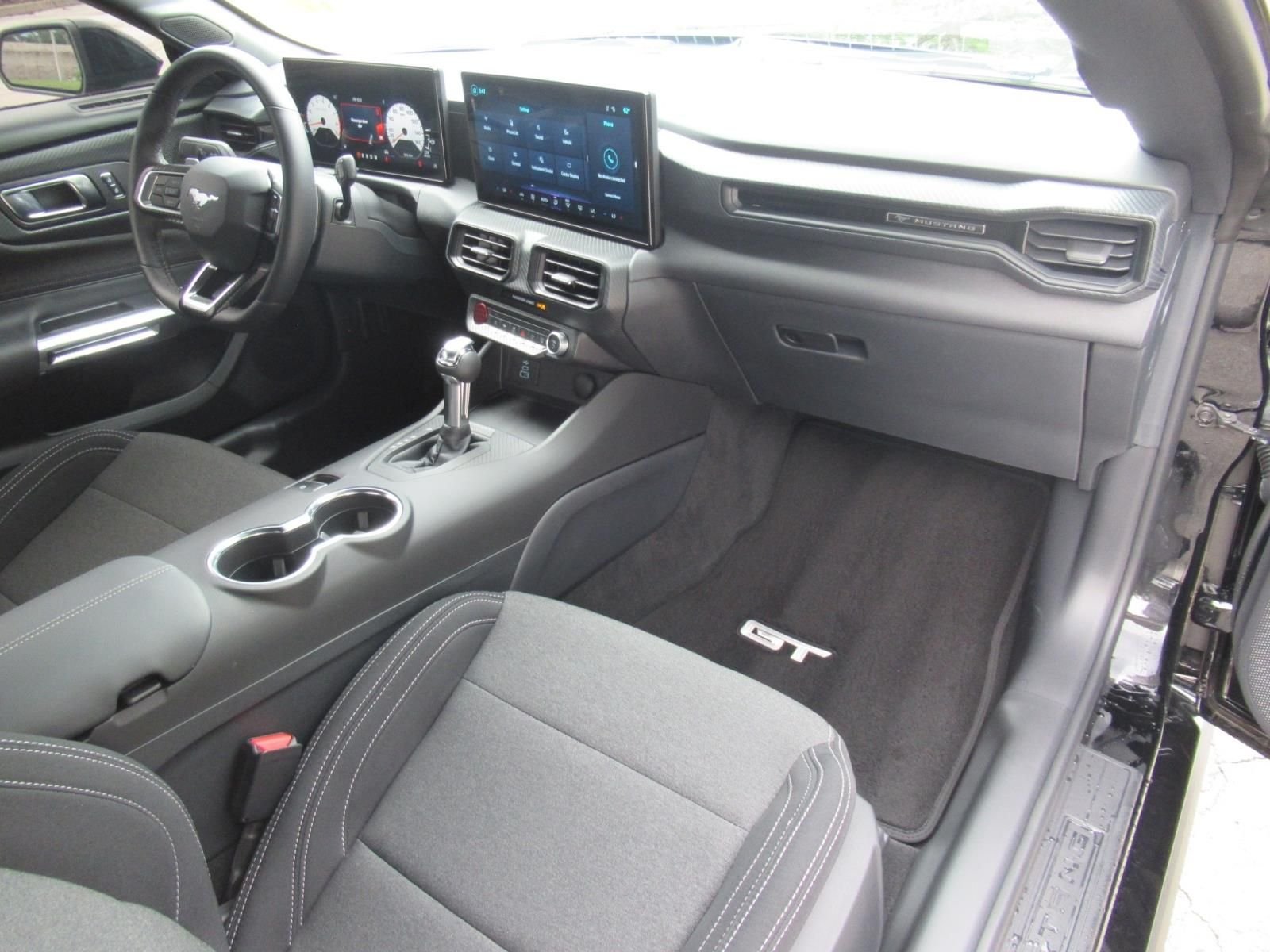 Used 2025 Black Ford GT image 12