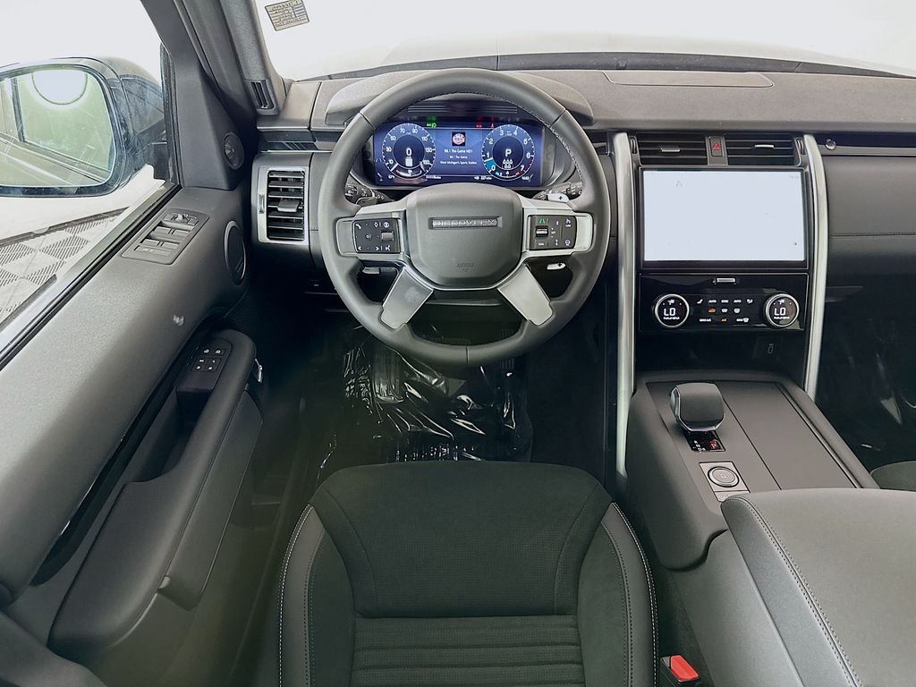 Used 2026 Santorini Black Metallic Land Rover S image 25
