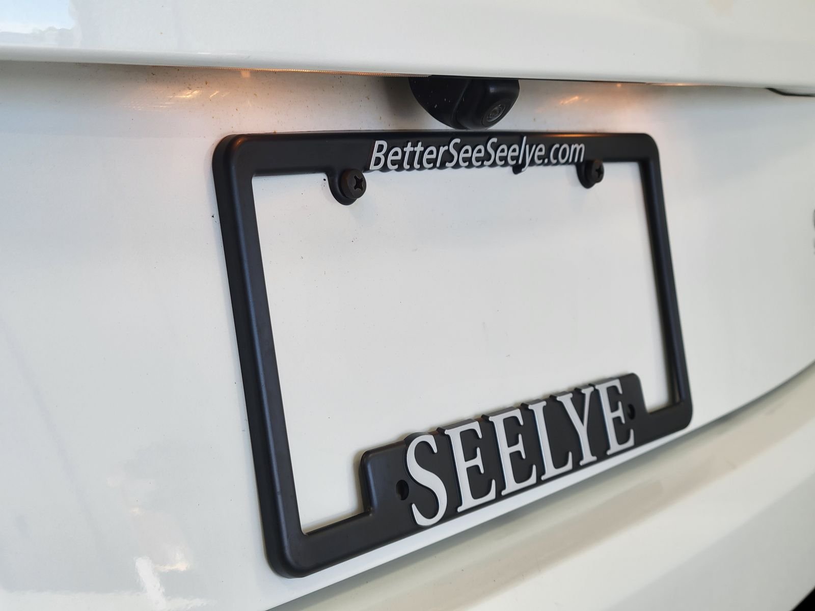 Used 2021 White Kia S image 32