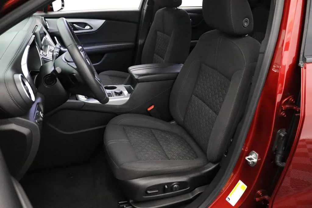 Used 2021 CHERRY RED TINTCOAT Chevrolet LT image 13