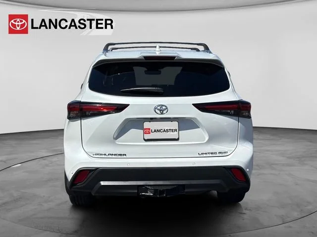 2024 Toyota Highlander Limited - Photo 6