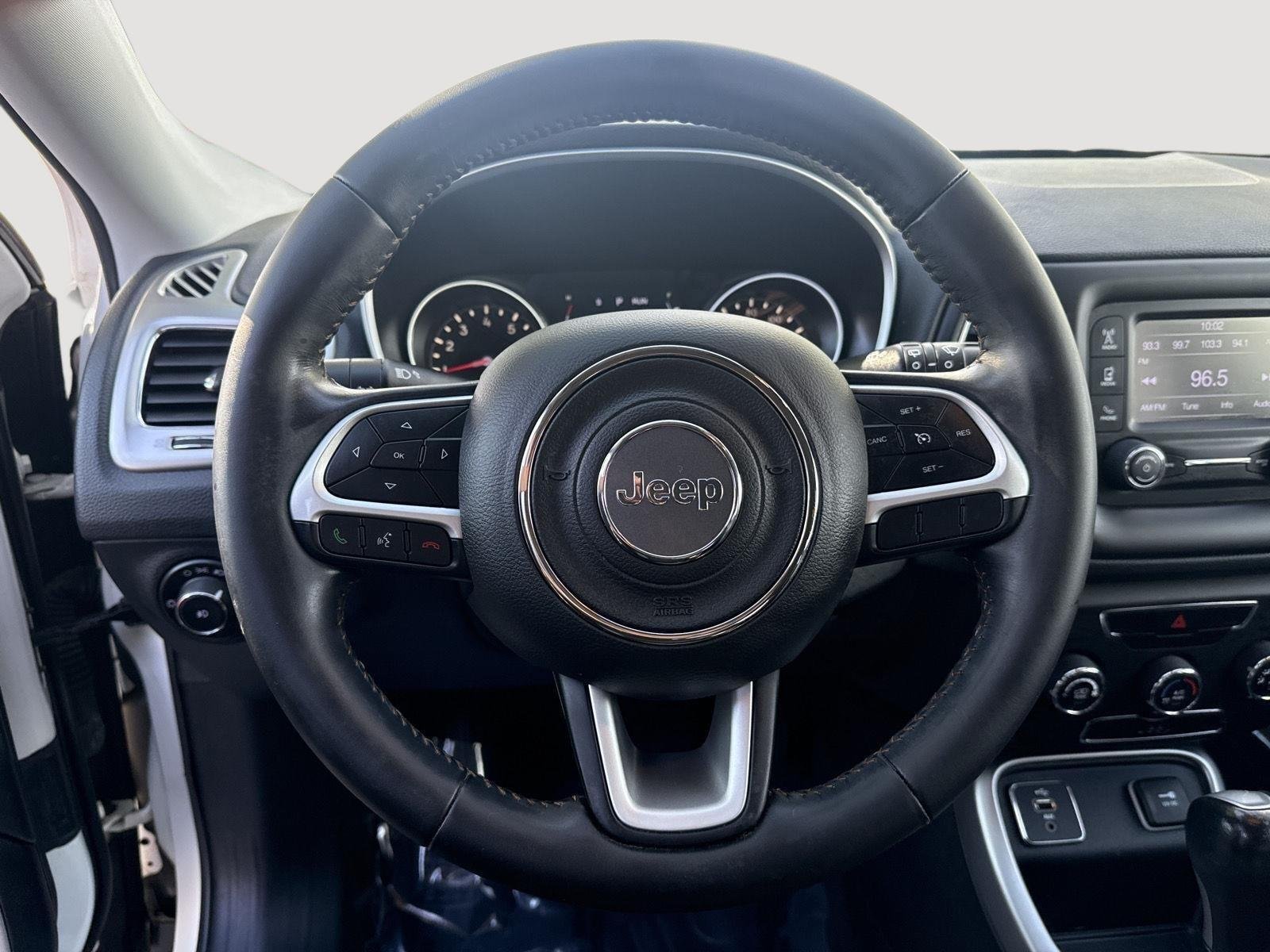Used 2018 White Clearcoat Jeep Latitude image 24
