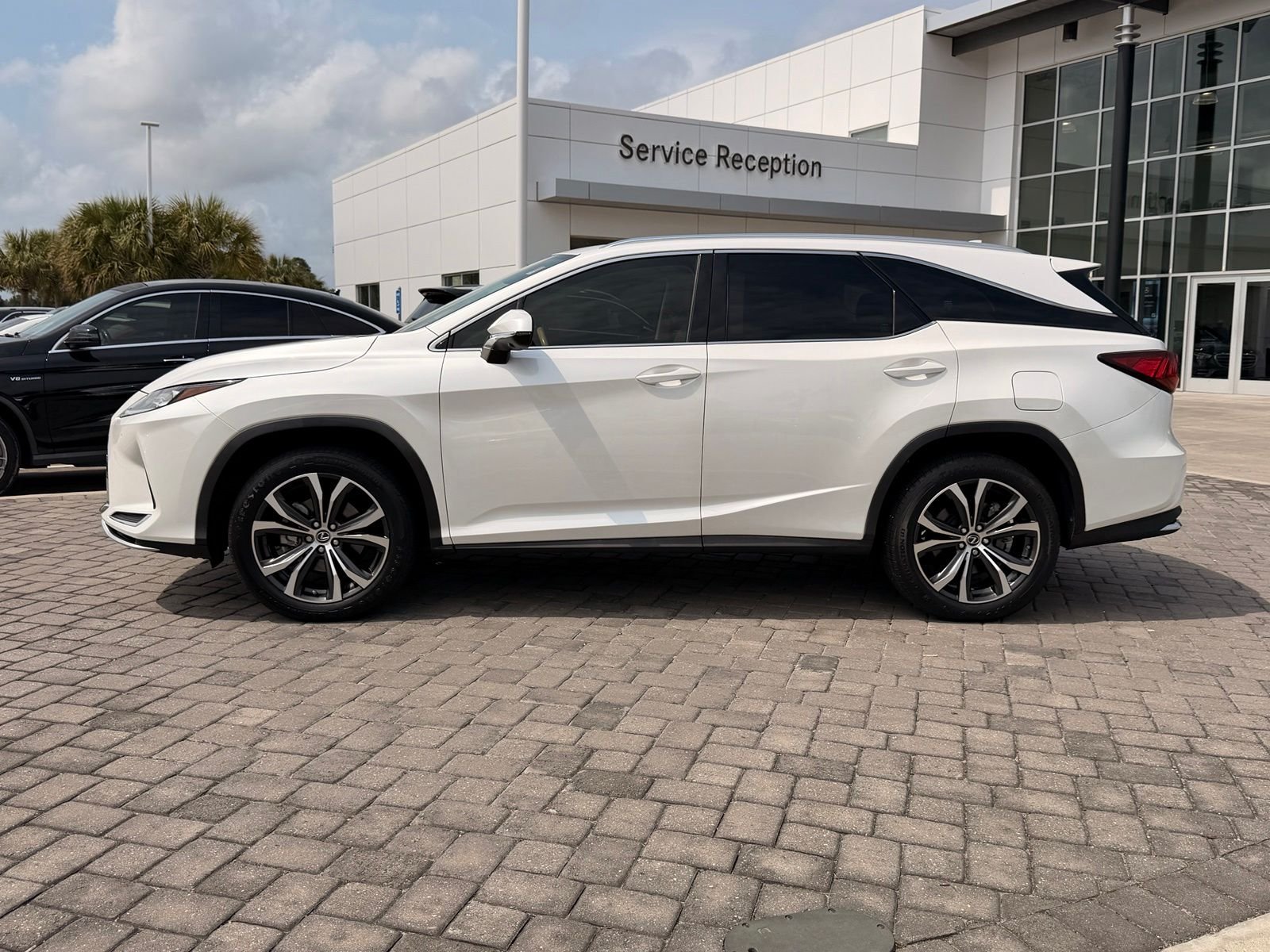 Used 2021 White Pearl Lexus 350L image 12