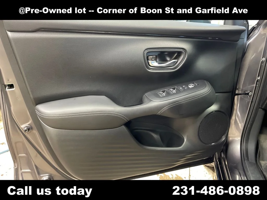 Used 2023 Gray Honda EX-L image 14