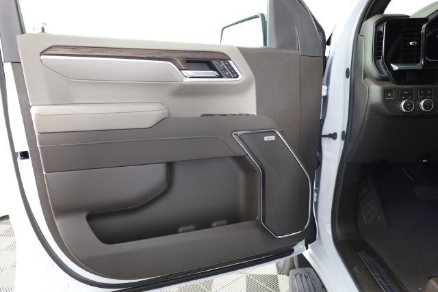 2026 GMC Sierra 1500 SLT - Photo 43
