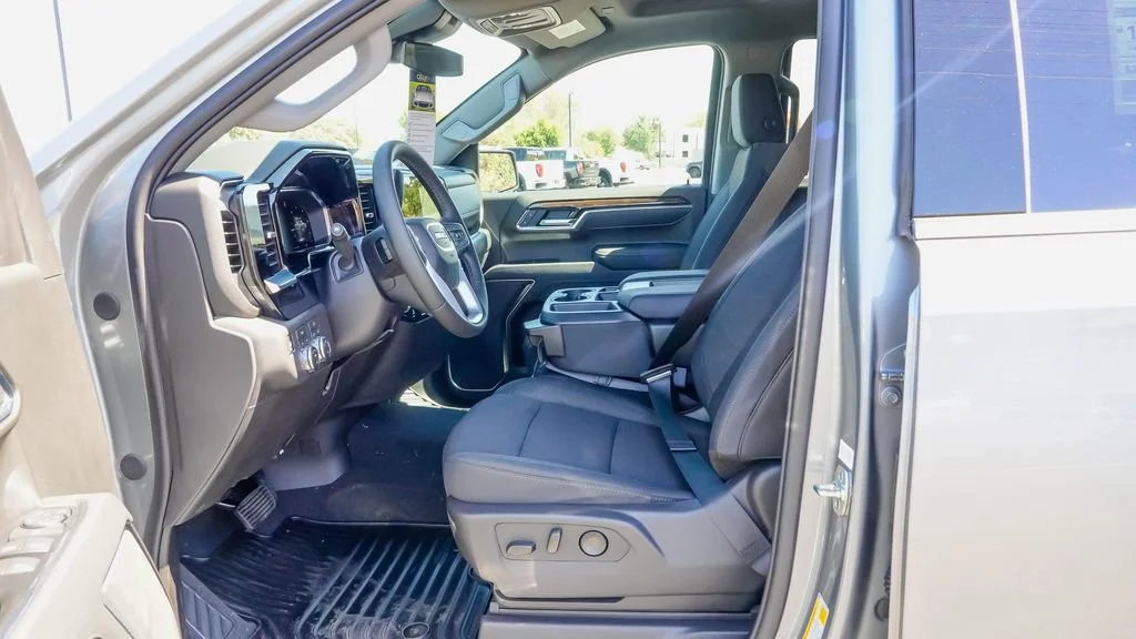 2026 GMC Sierra 1500 SLE - Photo 14