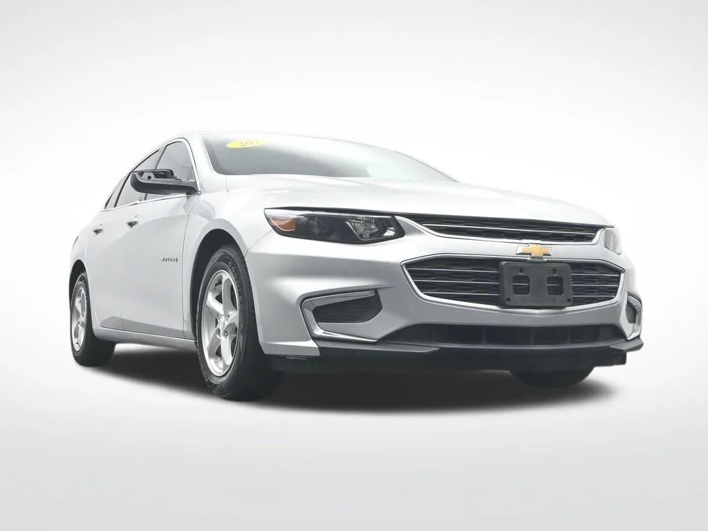 Used 2017 Silver Ice Metallic Chevrolet LS image 37
