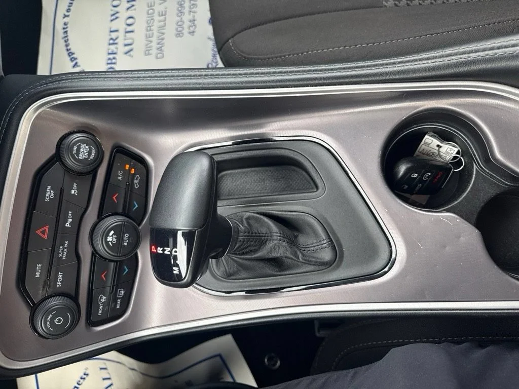 Used 2022 Torred Clearcoat Dodge GT image 21