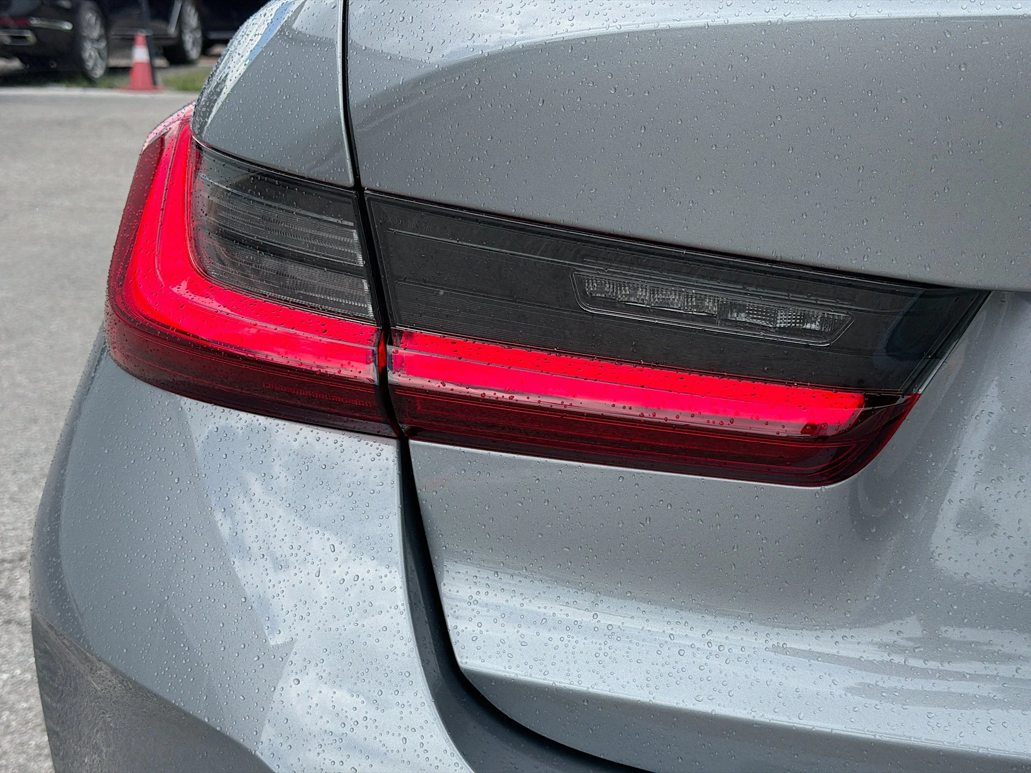 New 2026 Skyscraper Grey Metallic BMW 330i image 10