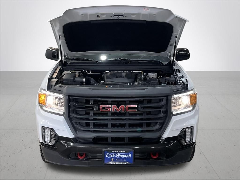Used 2022 White GMC AT4 w/Leather image 5