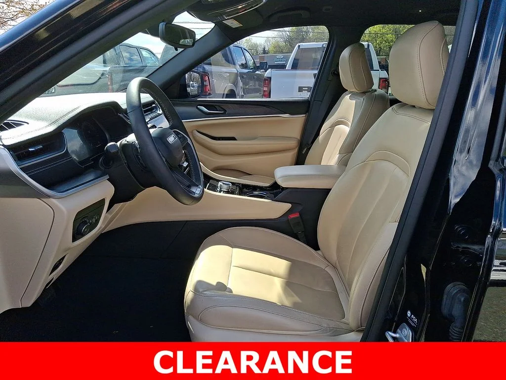 Certified Used 2023 Black Jeep Limited image 14