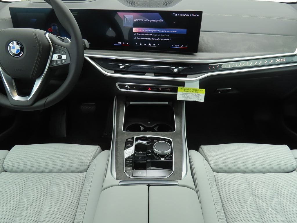 Used 2026 Green Metallic BMW xDrive40i image 13