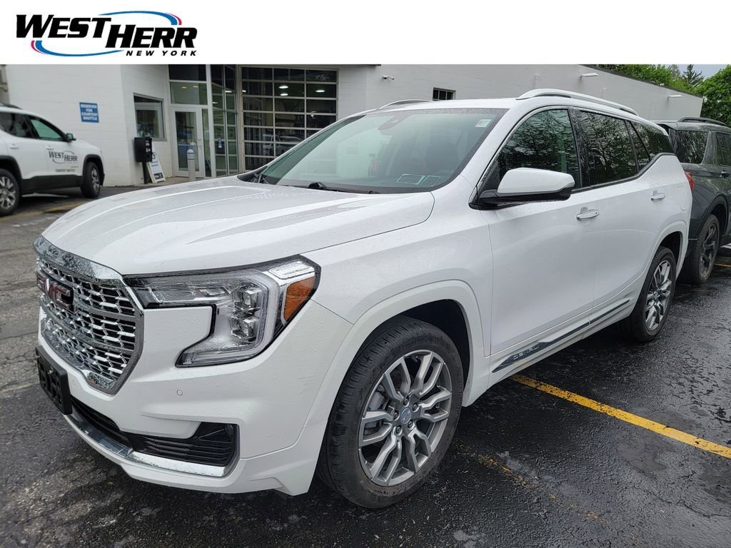 2023 GMC Terrain Denali AWD's photo