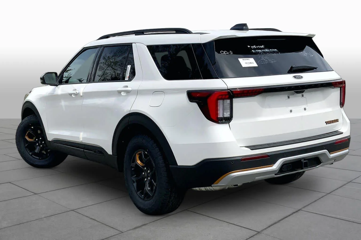 New 2026 Star White Metallic Tri-Coat Ford Tremor® image 3