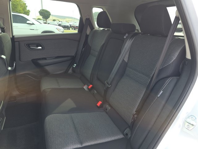 Used 2023 Silver Nissan SV image 7