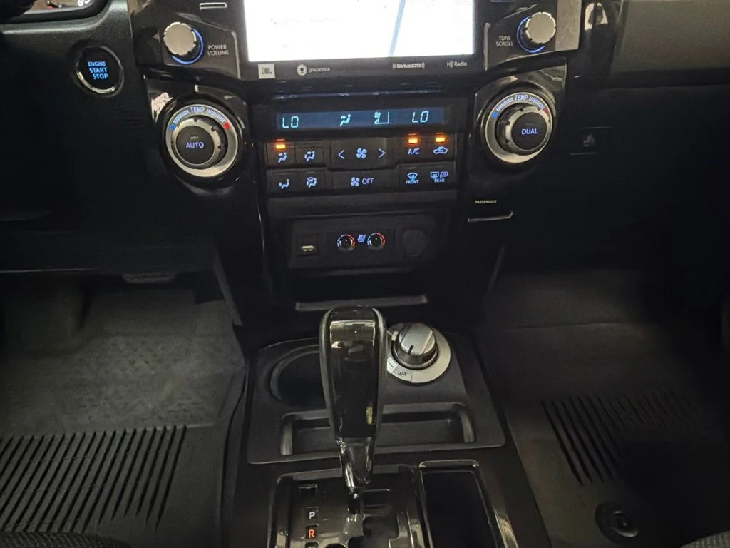 Used 2021 Blizzard Pearl Toyota Nightshade image 20