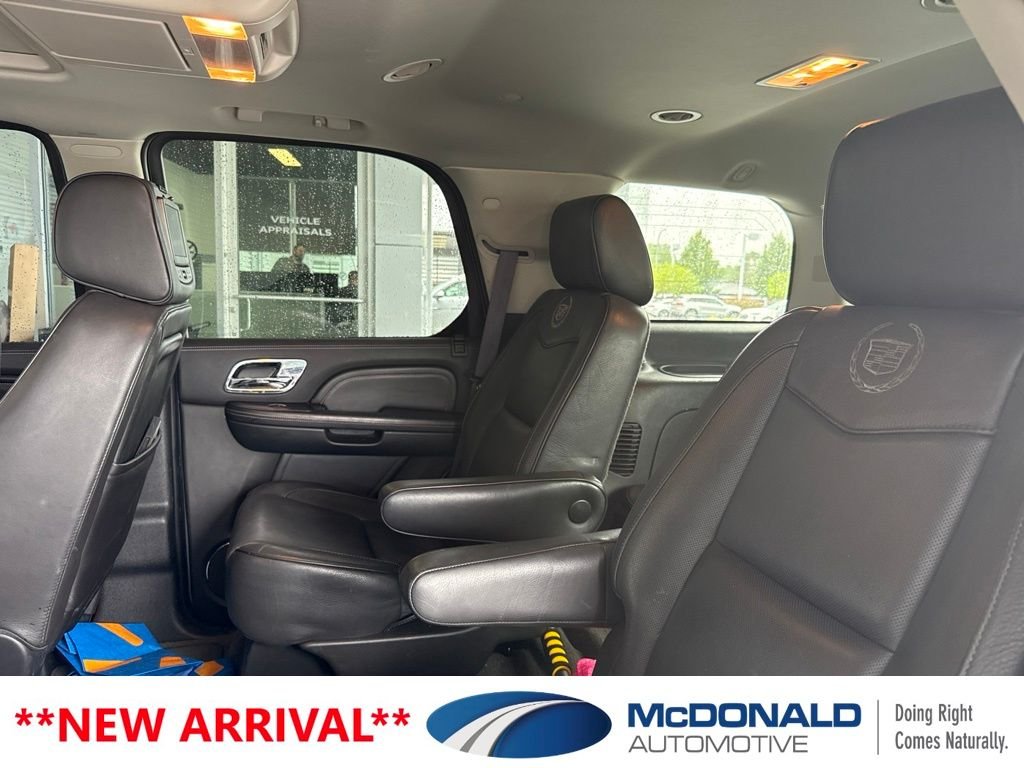 Used 2013 Silver Cadillac Platinum Edition image 9