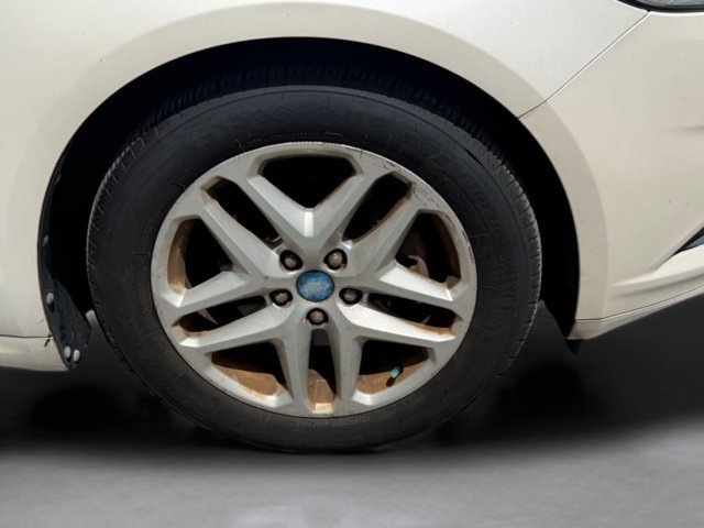 Used 2013 White Ford SE image 39